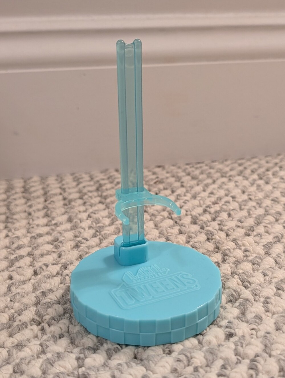 L.O.L. Surprise! Tweens Doll Stand - Light Blue Replacement Display Stand